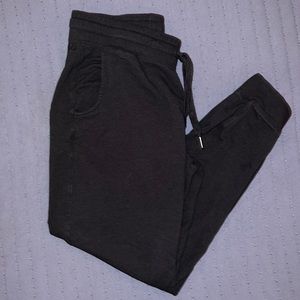 Medium Tasc Joggers